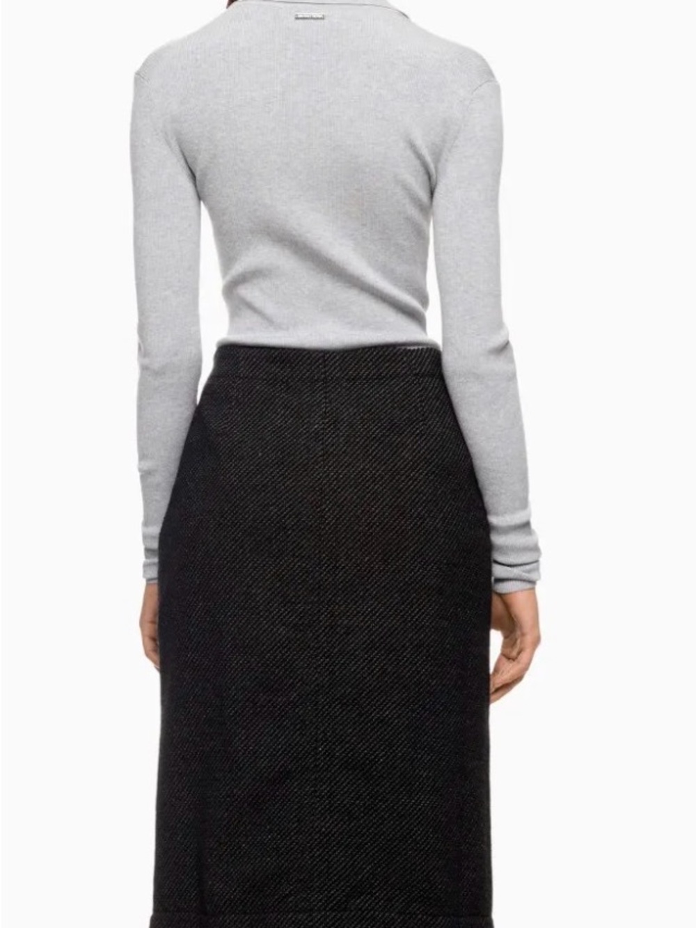 Classic Grey Ribbed Button-Front Knit Top - Picture 2 of 9